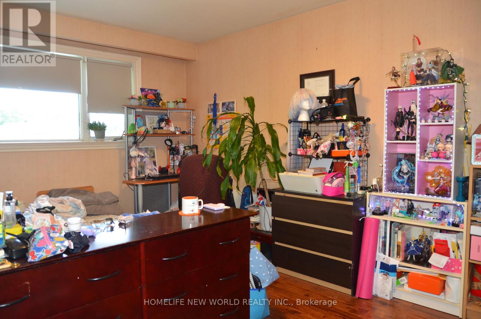 15 BRANTLEY CRESCENT - 14