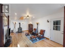 2292 Highway 3, Pubnico, NS B0W3S0 Photo 13