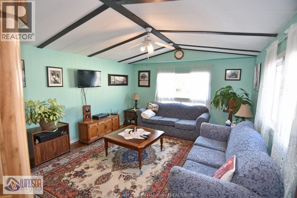 327 REGENT COURT - 16