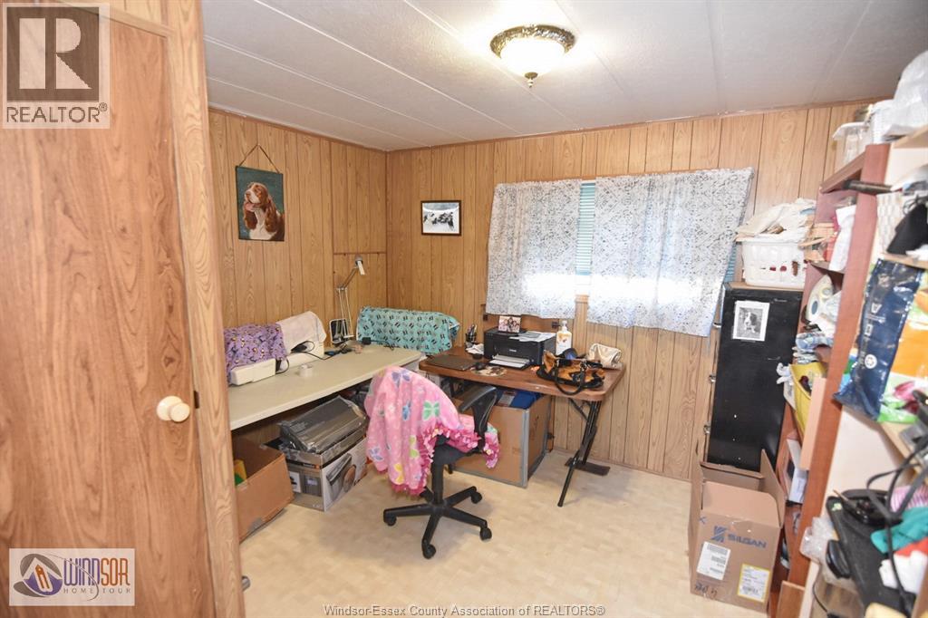 327 REGENT COURT - 30