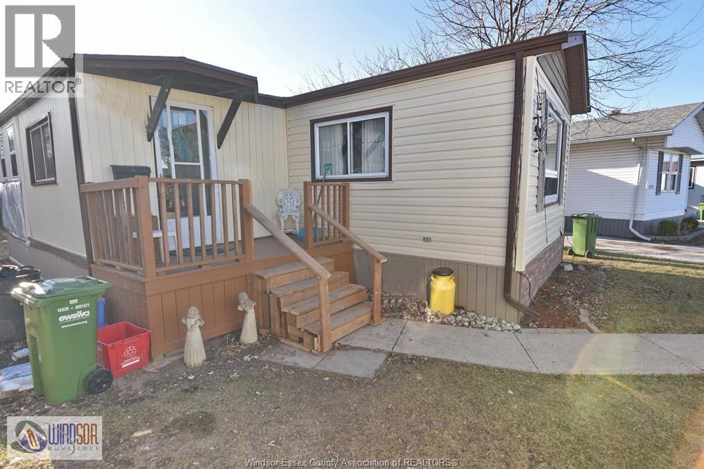 327 REGENT COURT - 4