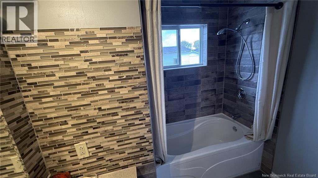 378 Rue de l'Ile - 23