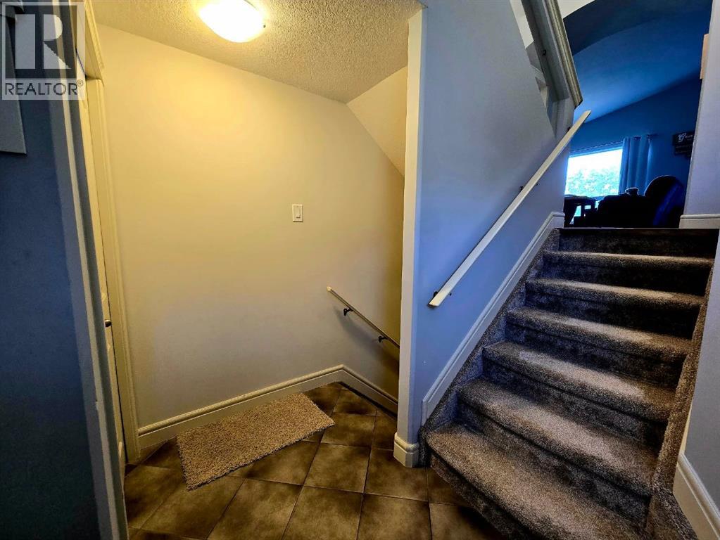 8563 69 Avenue - 18