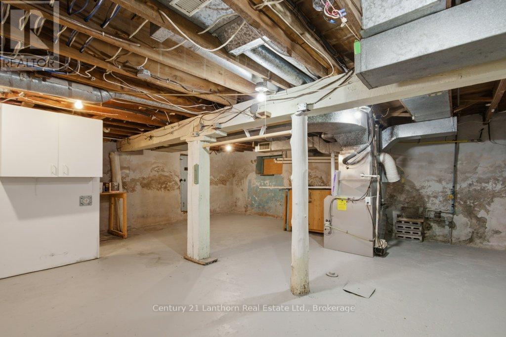 7 PURDY STREET - 24