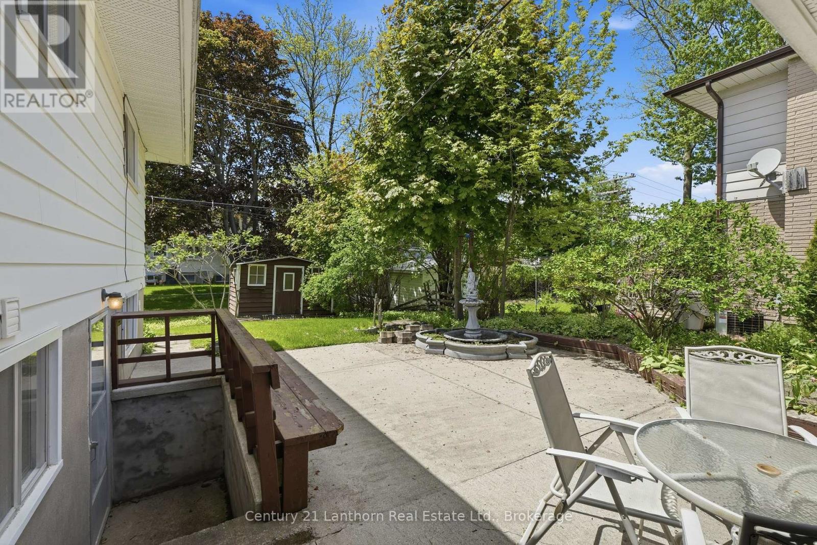 1041 HUDSON DRIVE - 41