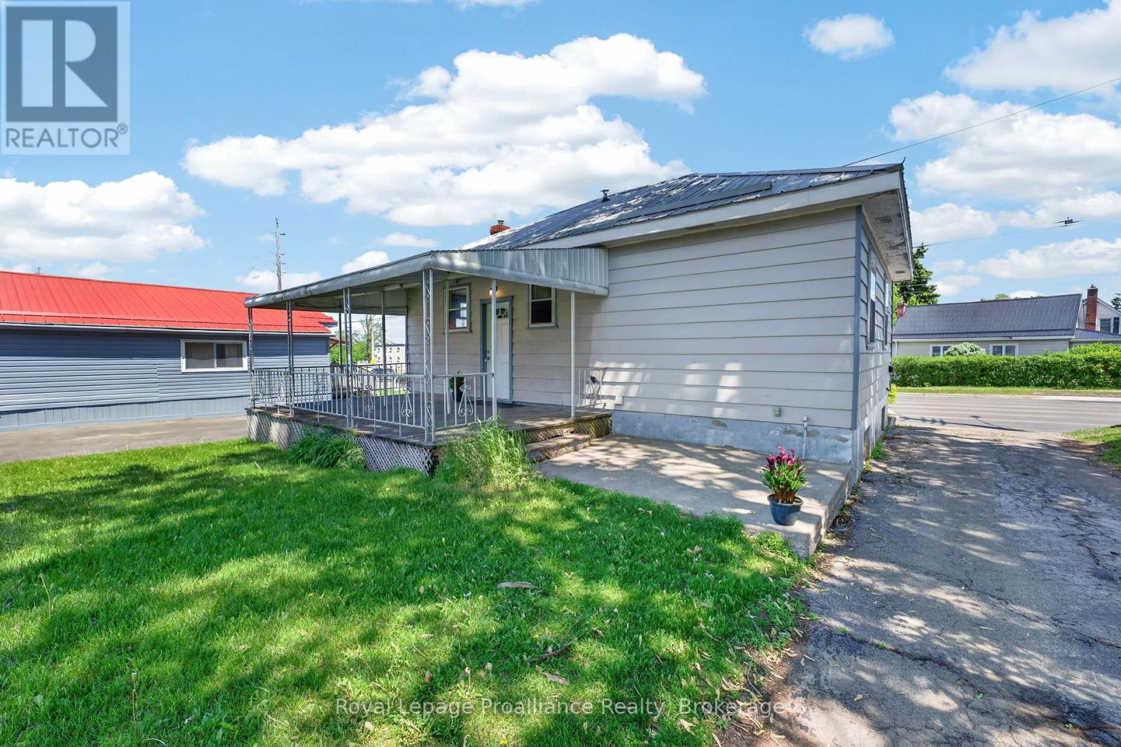 368 SIDNEY STREET - 22
