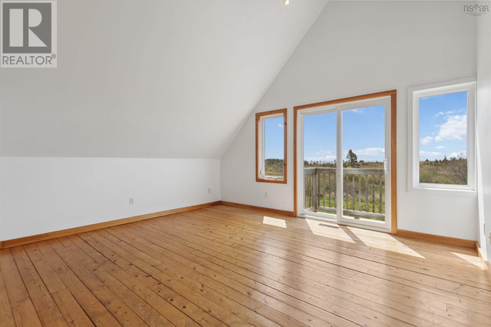 21 West Berlin Wharf Road - 24