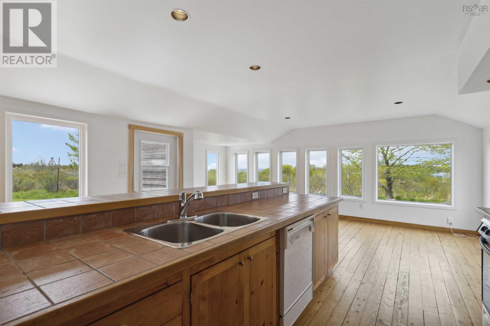 21 West Berlin Wharf Road - 8
