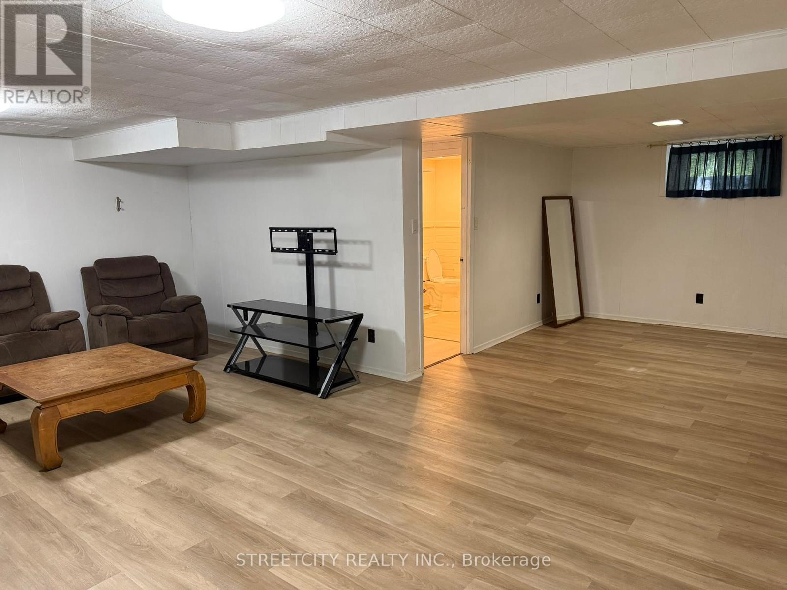 444 SCENIC DRIVE - 23