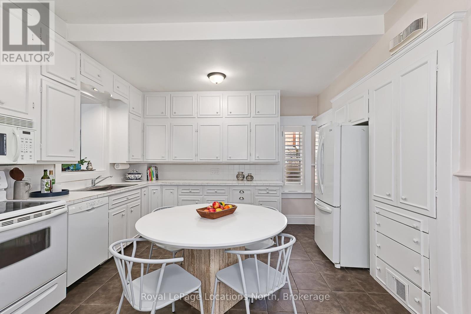 136 OAK STREET - 13