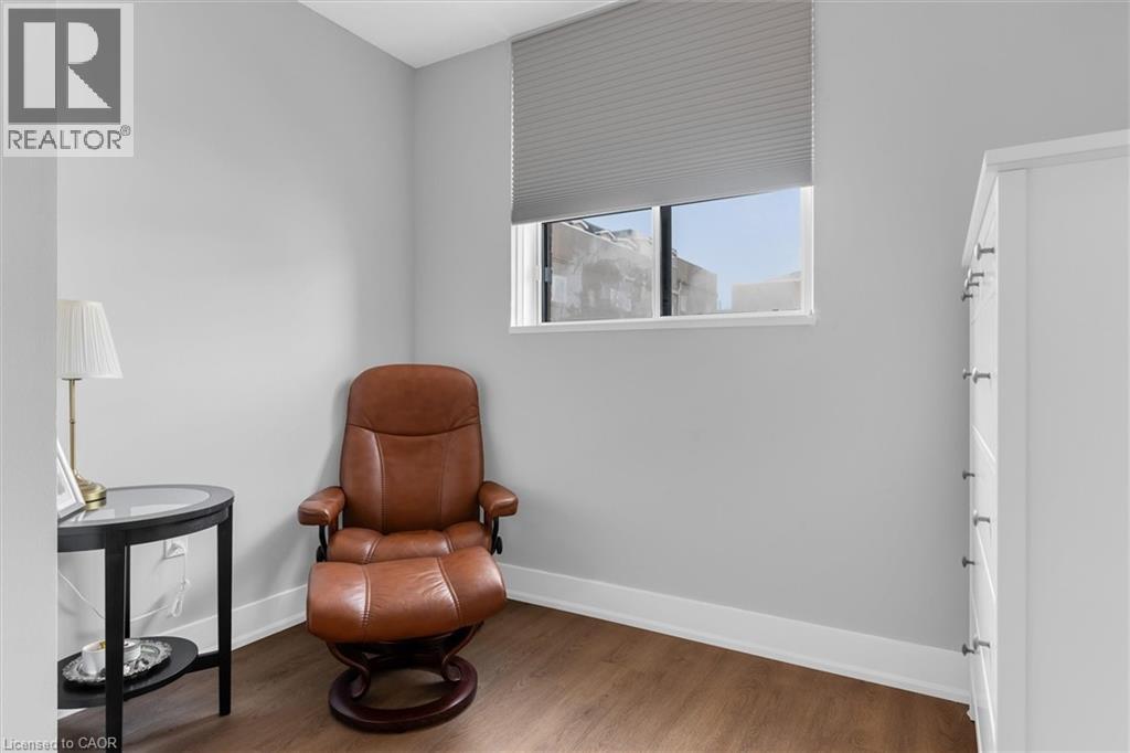 #203 185 ROBINSON Street - 20