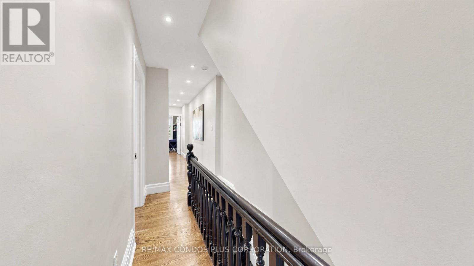 212 ALBANY AVENUE - 12