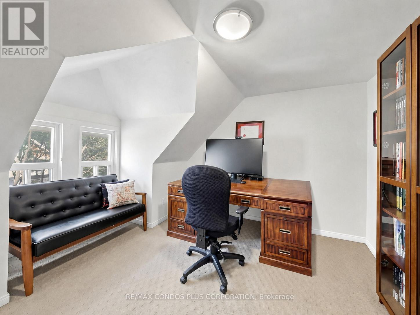 212 ALBANY AVENUE - 25