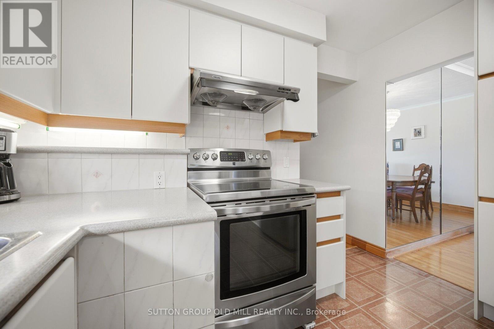 99 SCARDEN AVENUE - 16