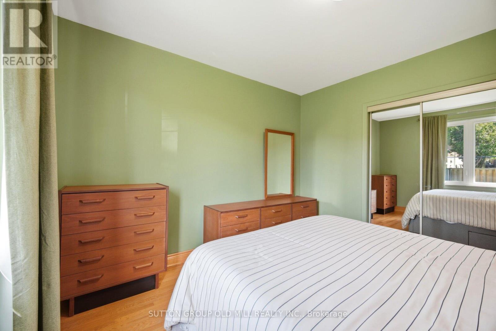 99 SCARDEN AVENUE - 19