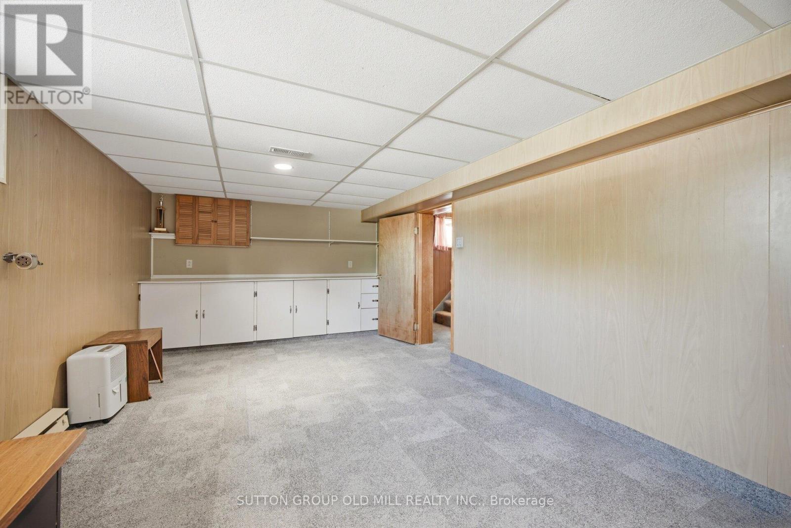 99 SCARDEN AVENUE - 33