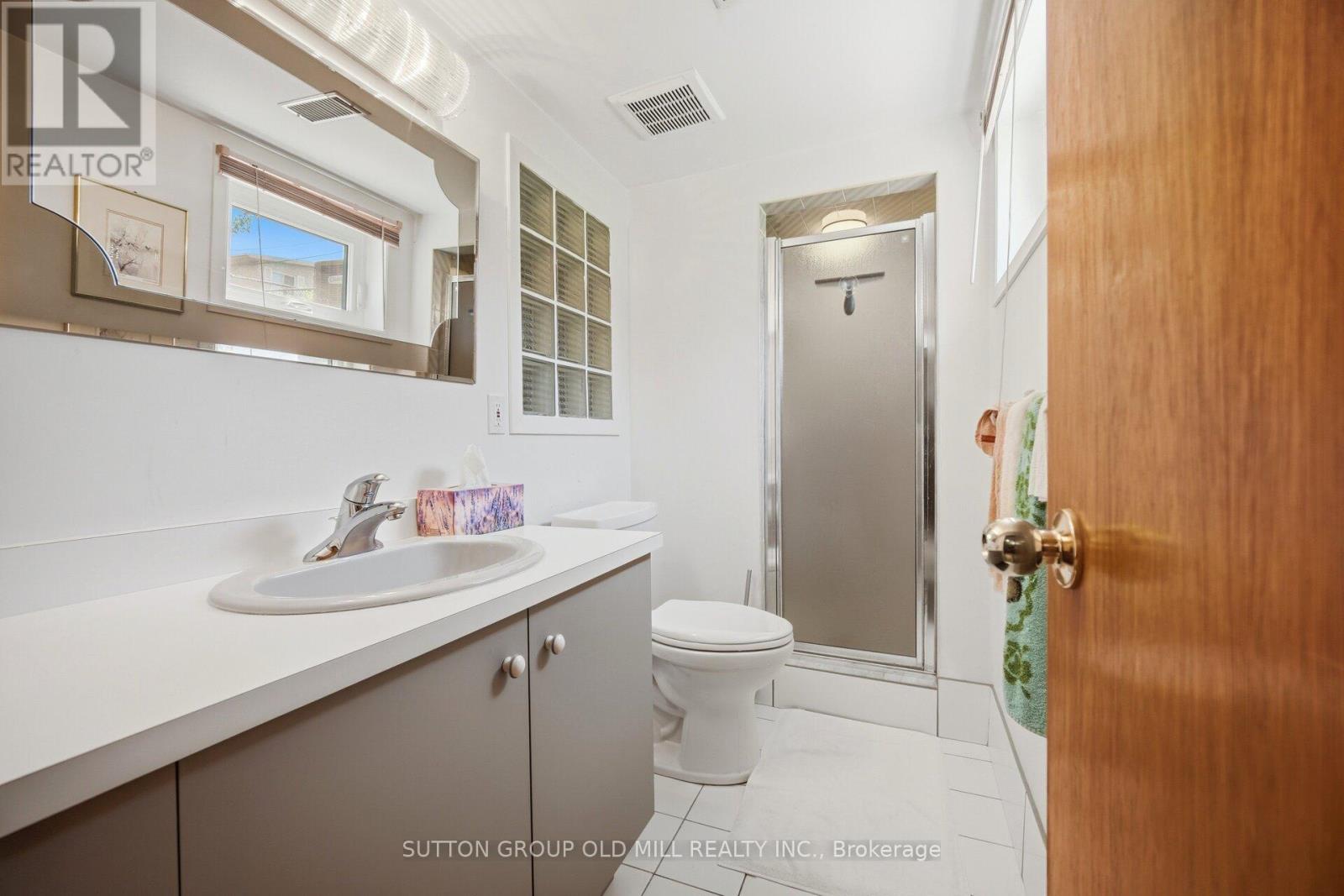 99 SCARDEN AVENUE - 34
