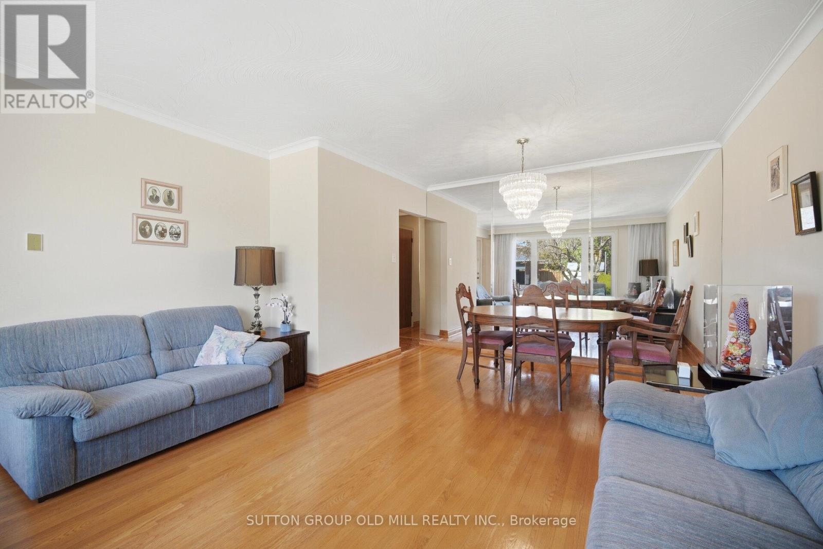 99 SCARDEN AVENUE - 8