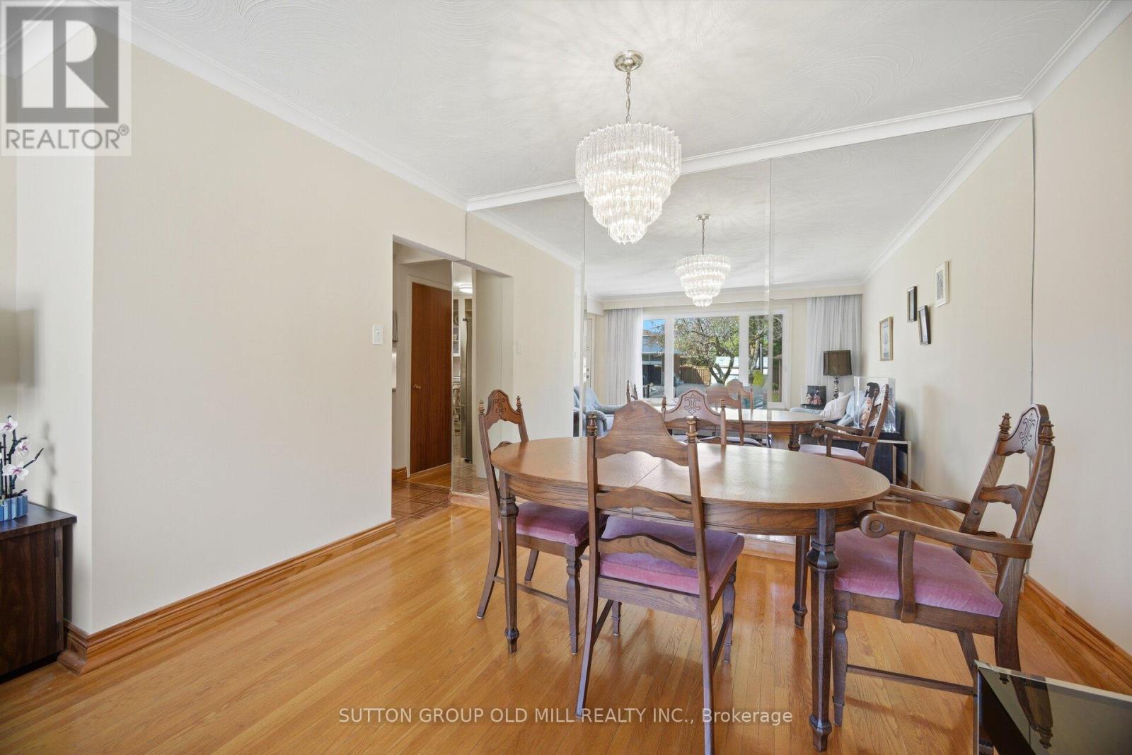 99 SCARDEN AVENUE - 9