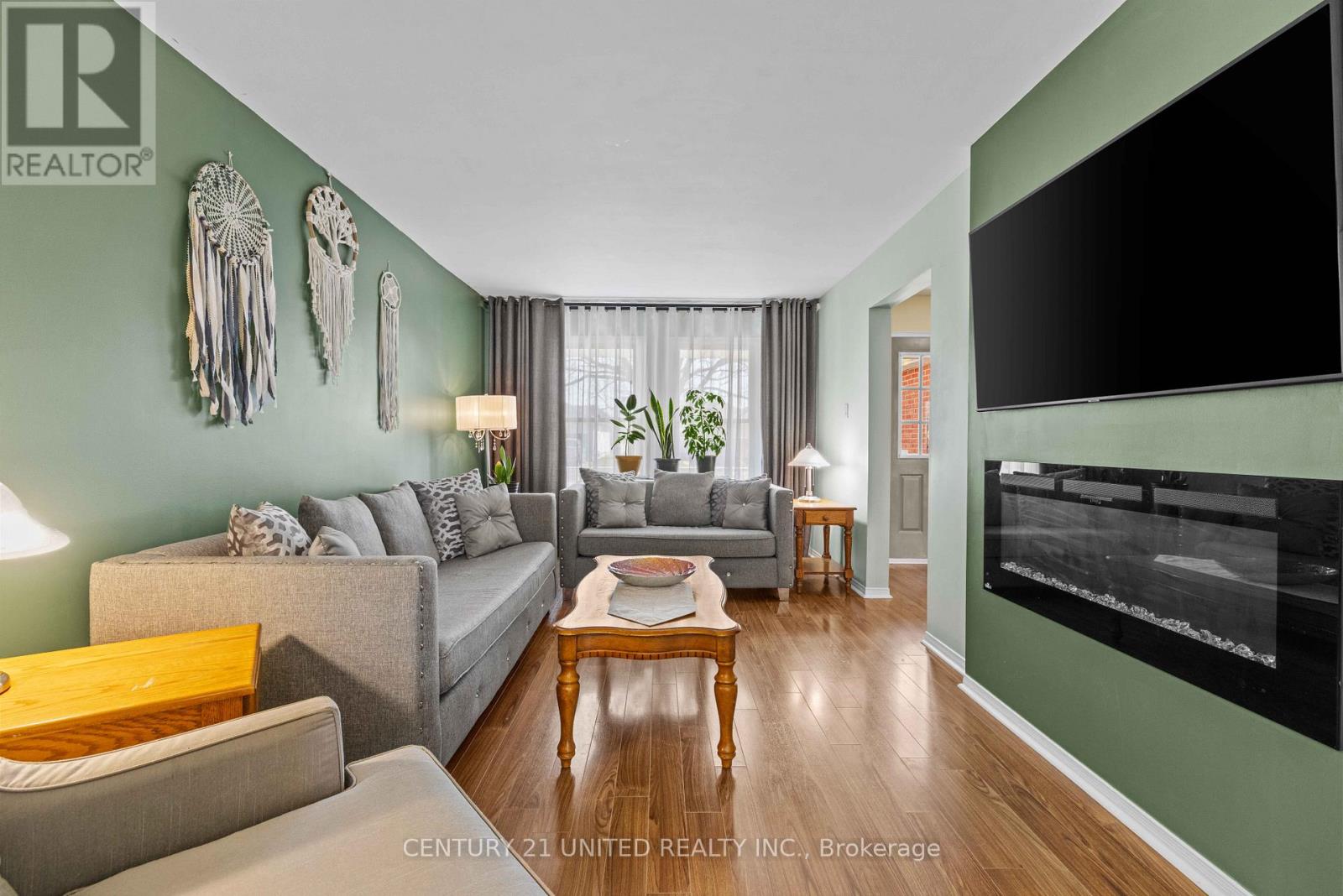 17 MAPLE AVENUE - 12