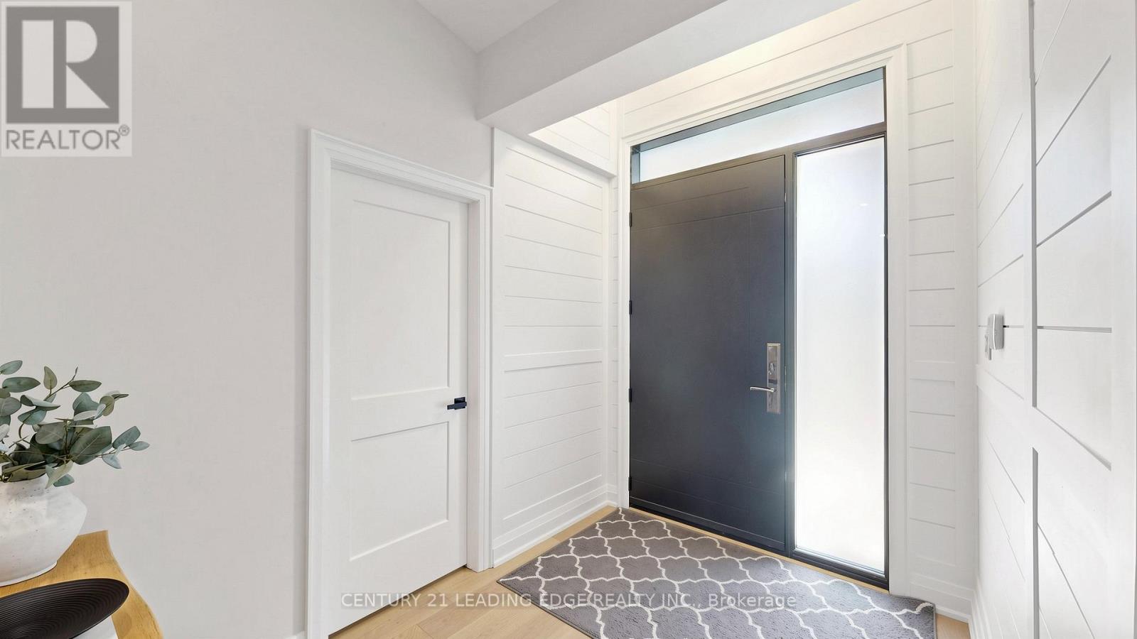 56 FAIRGATE CRESCENT - 5