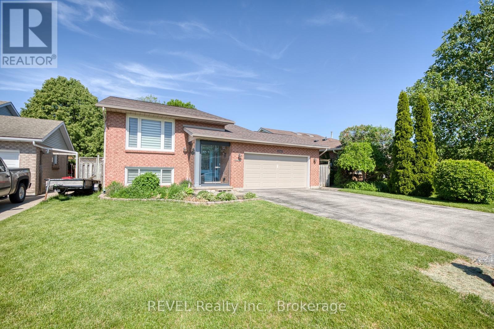 6251 SHERRI AVENUE - 5