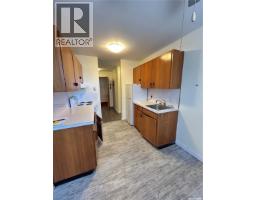 15 4th Avenue, Maple Creek, SK S0N1N0 Photo 9
