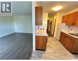 15 4th Avenue, Maple Creek, SK S0N1N0 Photo 12