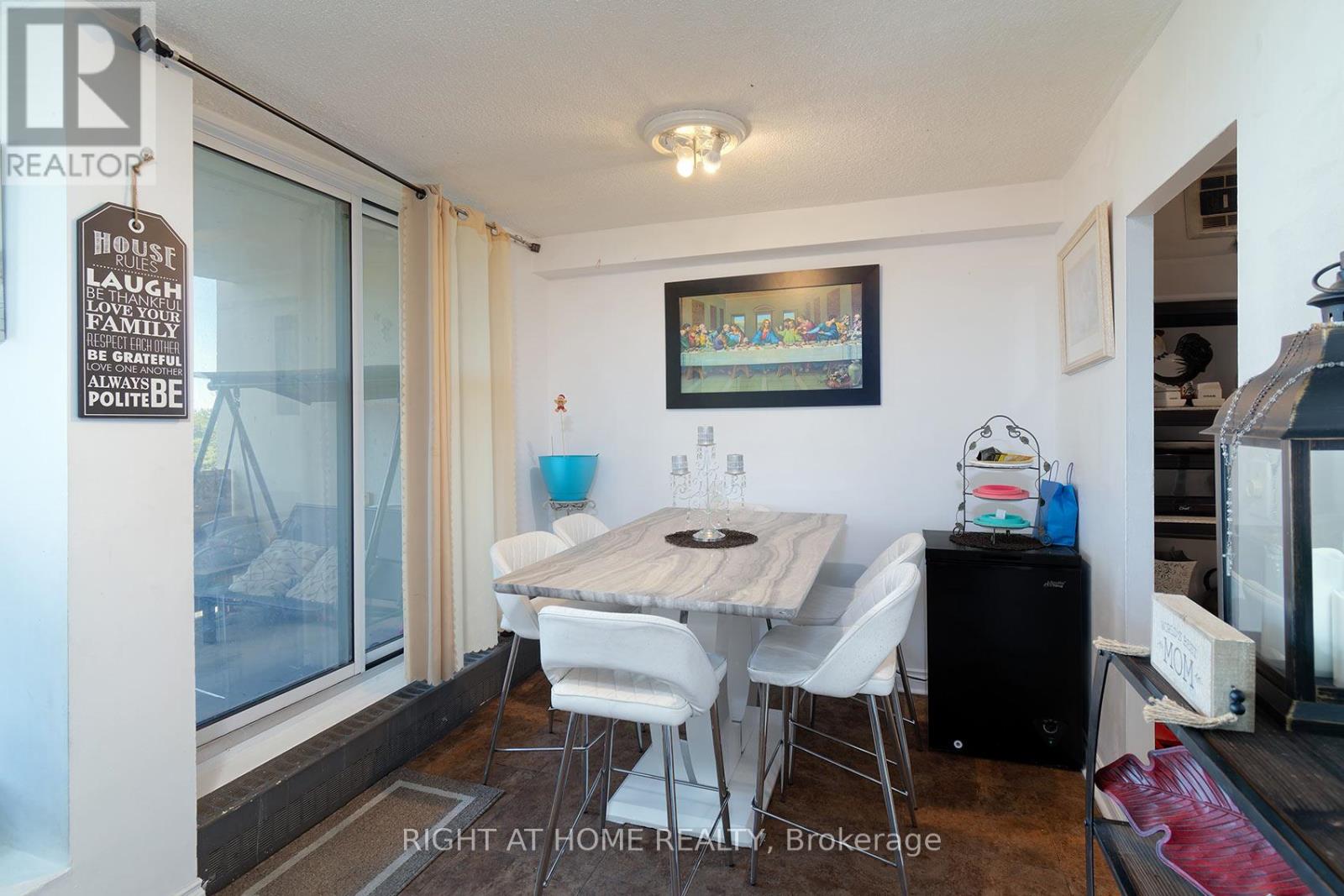 #608 335 DRIFTWOOD AVENUE - 18
