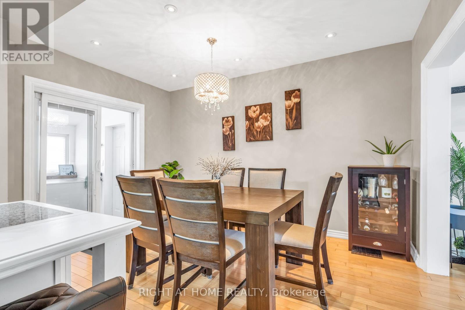 12 PORTER AVENUE - 16