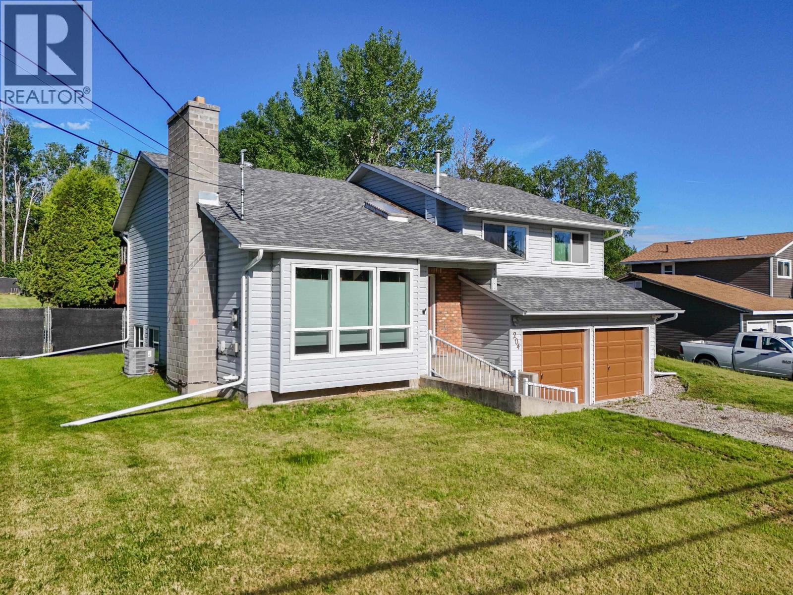 204 SANDERSON ROAD - 37