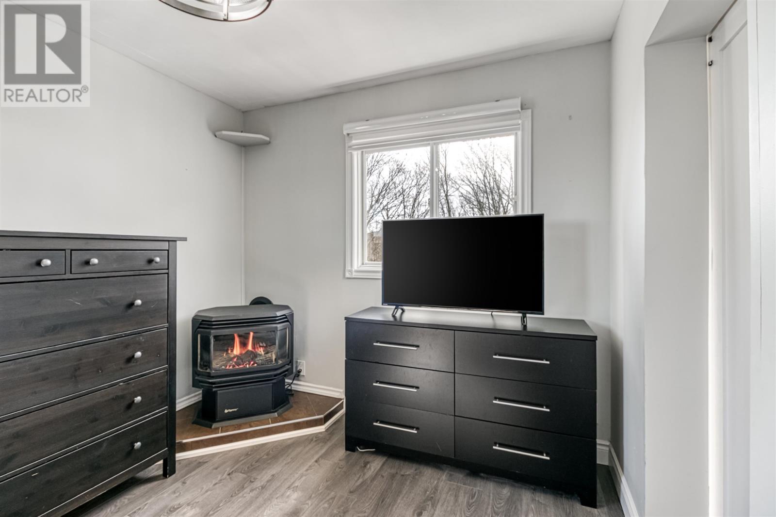 78 Central AVE - 29