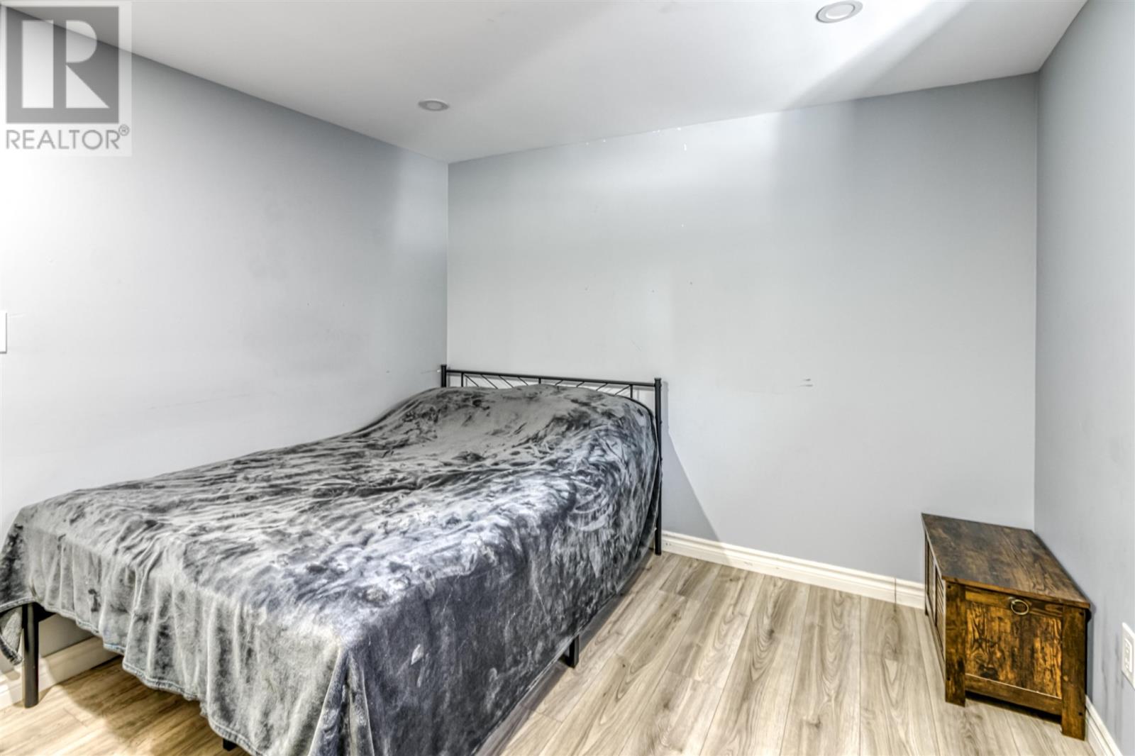 78 Central AVE - 38