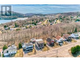 78 Central Ave, Elliot Lake, ON P5A2G1 Photo 46