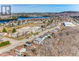 78 Central Ave, Elliot Lake, ON P5A2G1 Photo 37