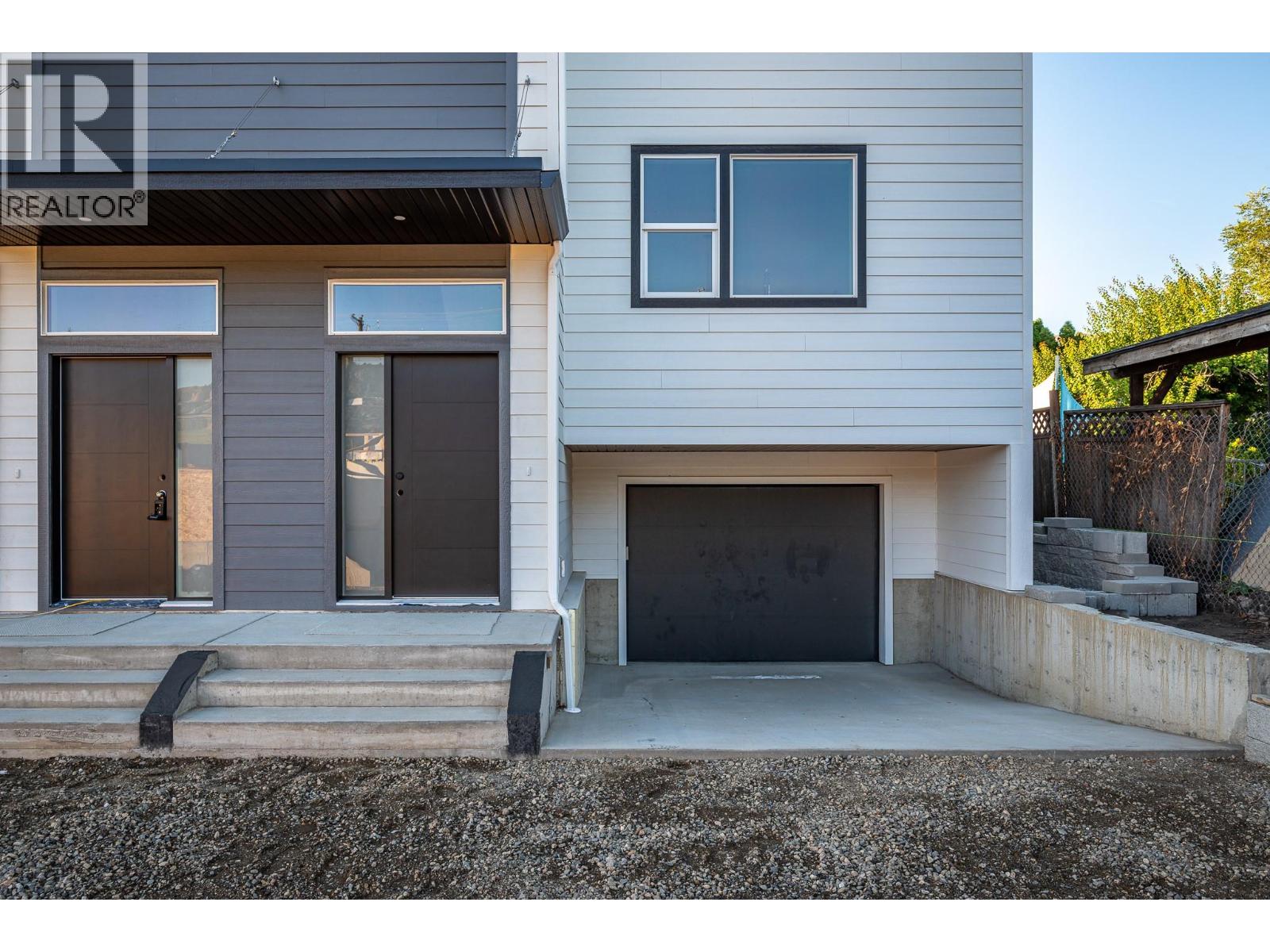 5661 Okanagan Landing Road Unit# 7 Lot# SL3 photo 2