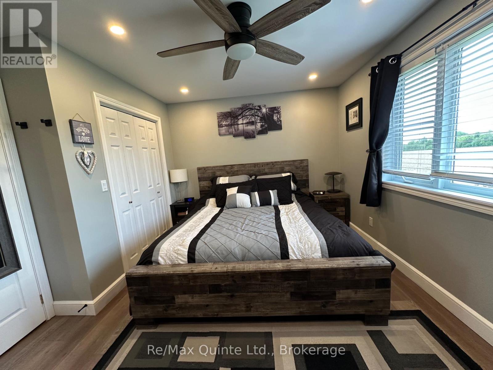 566 HUFF ROAD S - 14