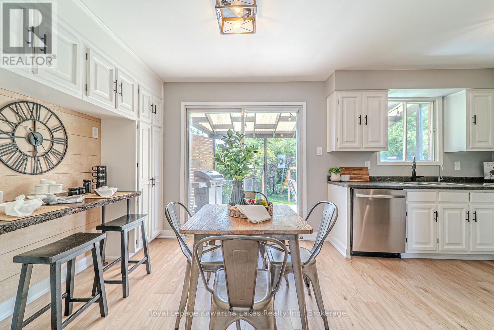 25 BIRCH COURT - 11