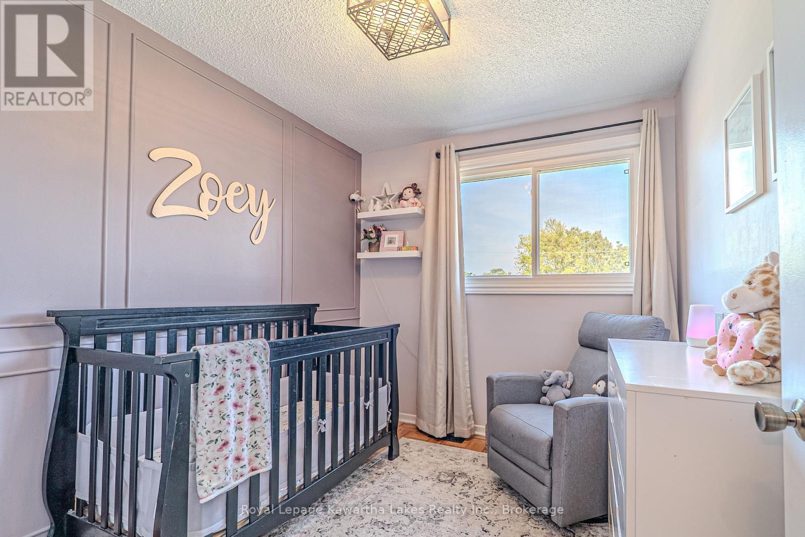25 BIRCH COURT - 23