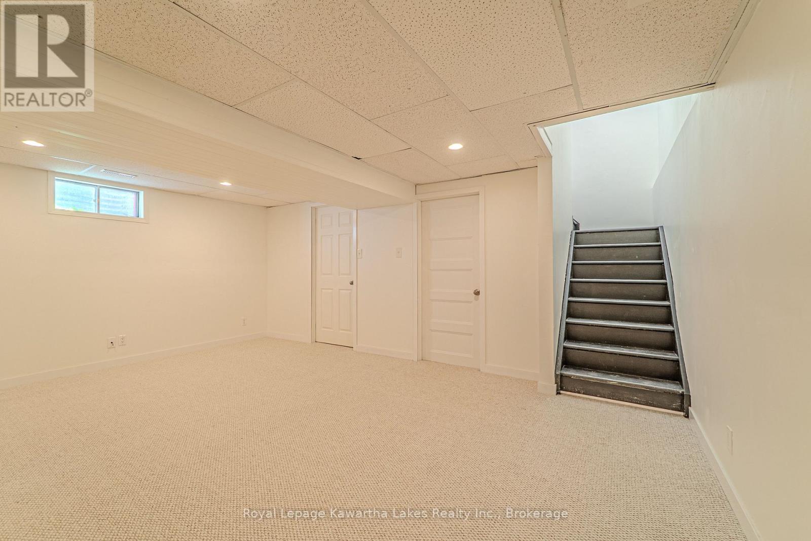 25 BIRCH COURT - 28