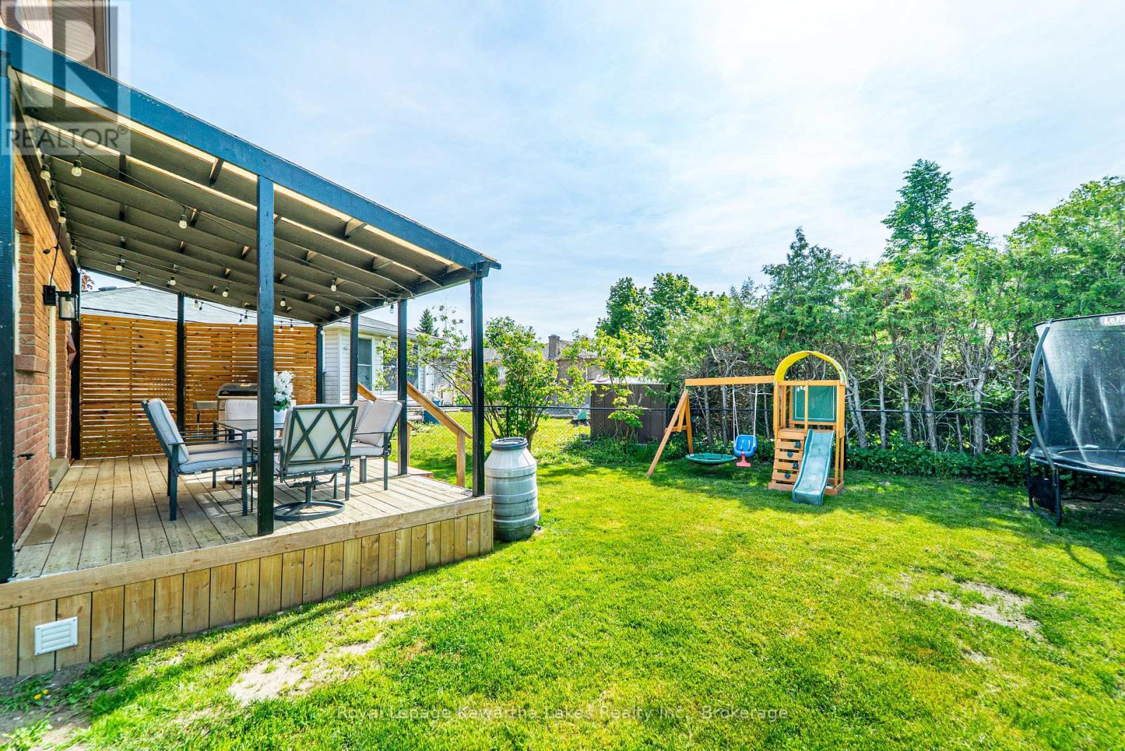 25 BIRCH COURT - 32