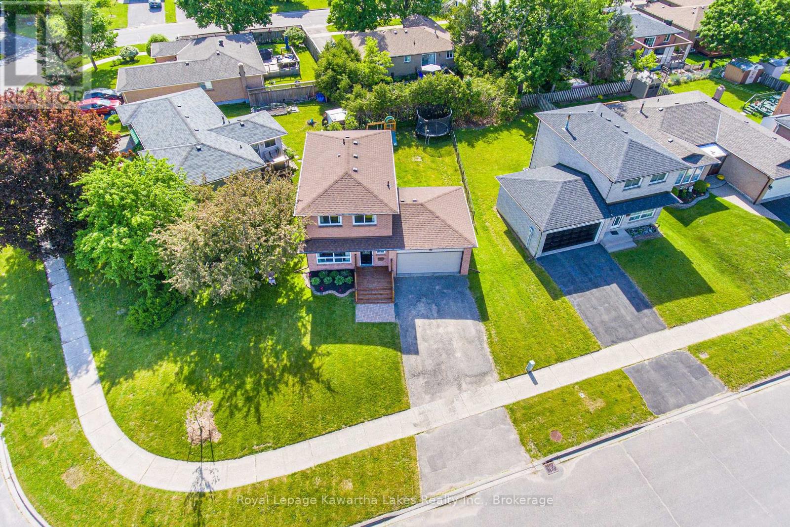 25 BIRCH COURT - 35