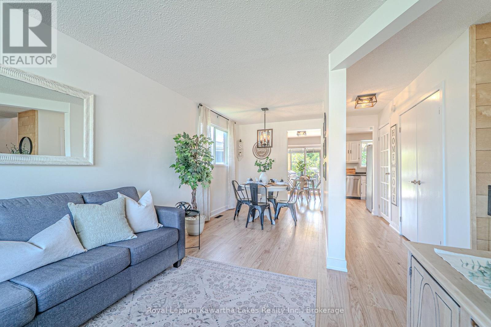 25 BIRCH COURT - 8