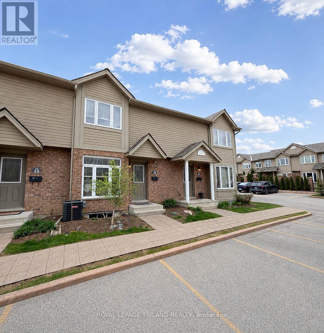 #17 1600 MICKLEBOROUGH DRIVE - 1