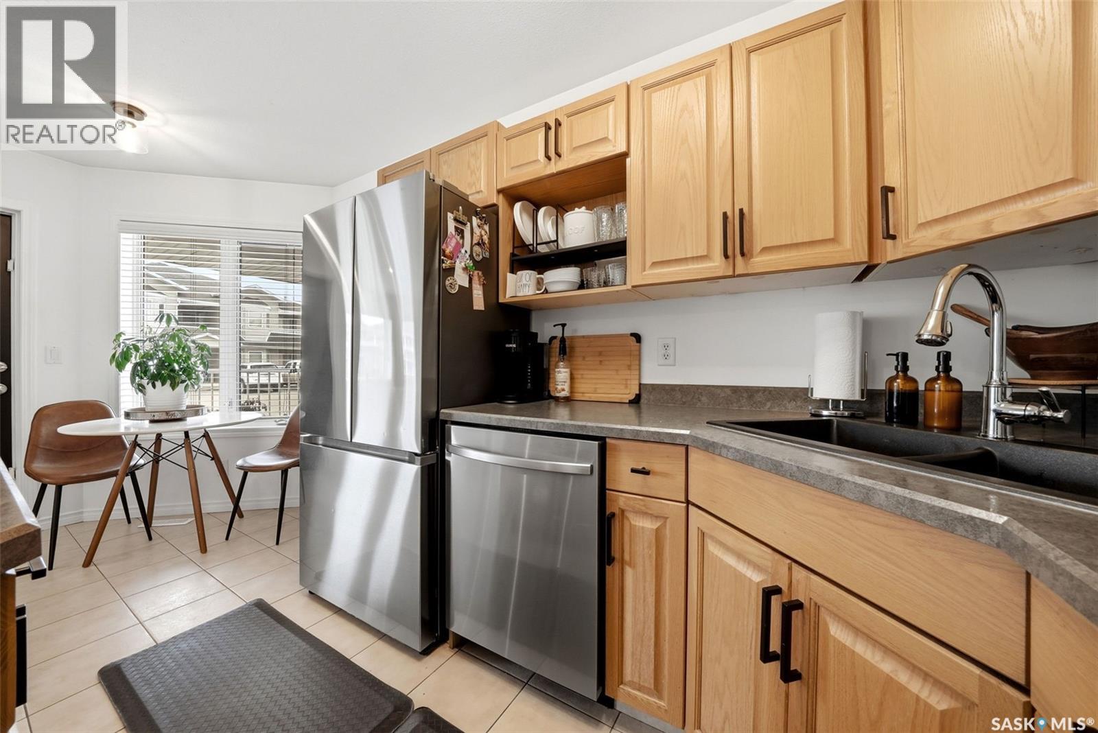 #4042 Buckingham DRIVE - 10
