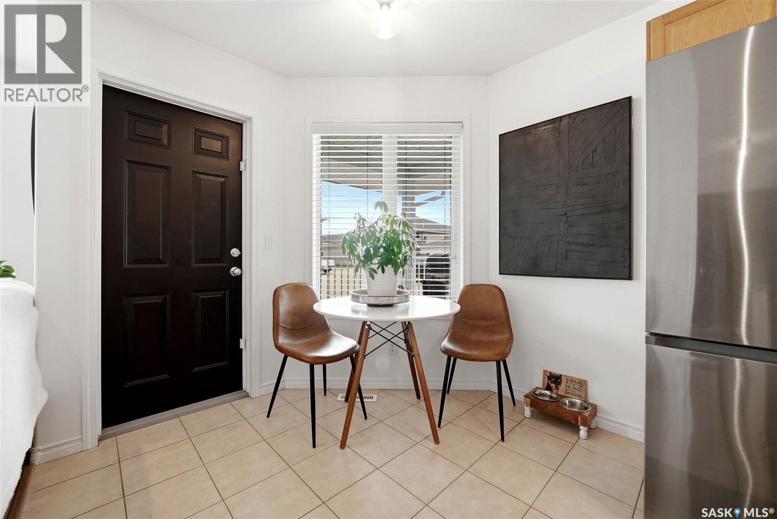 #4042 Buckingham DRIVE - 12