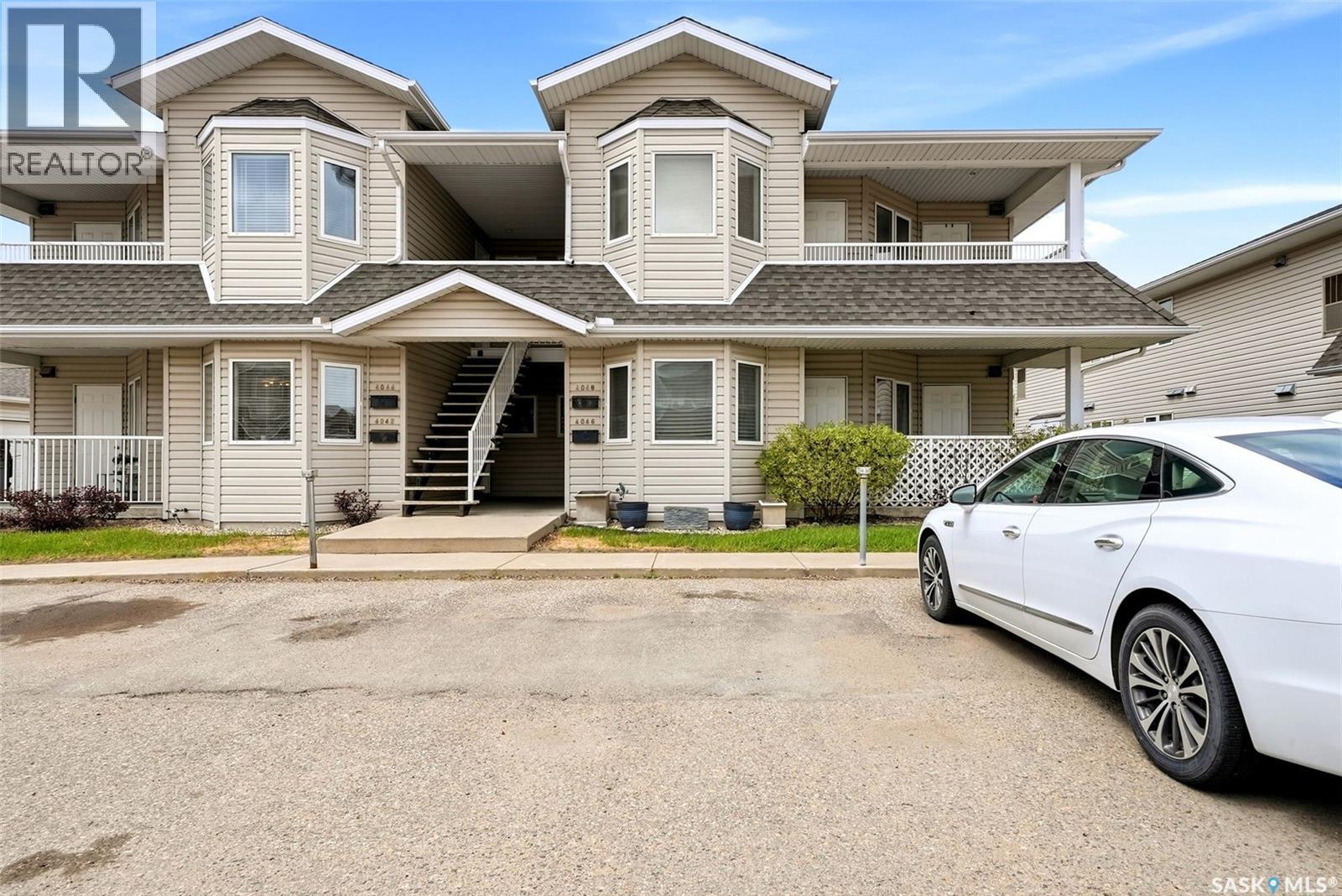 #4042 Buckingham DRIVE - 33