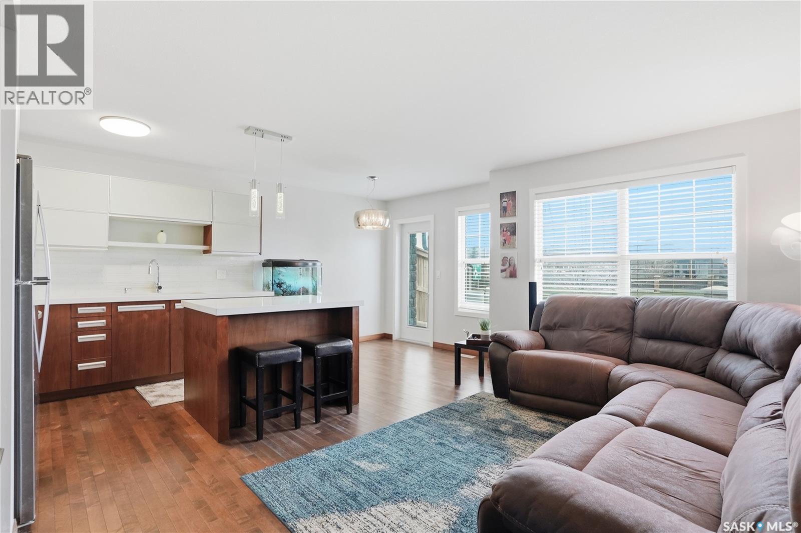 #514 2012 Pohorecky CRESCENT - Image 2