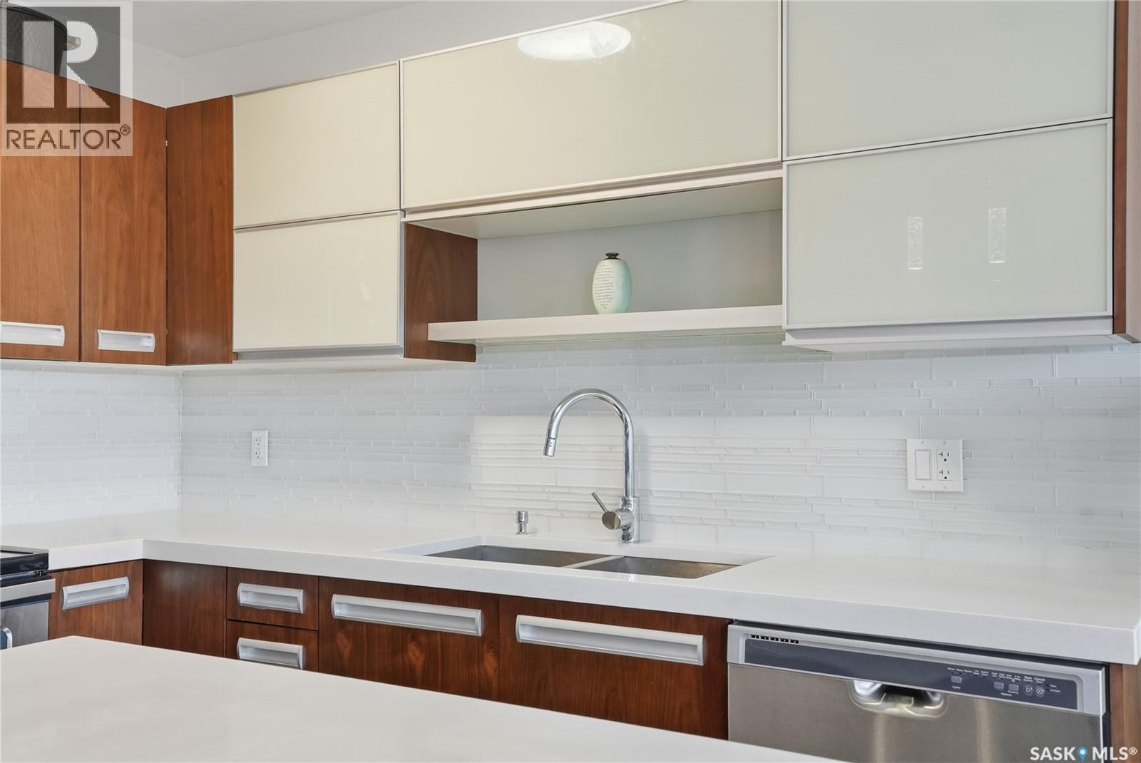 #514 2012 Pohorecky CRESCENT - 5