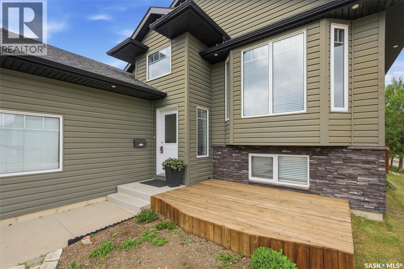 850 Geransky CRESCENT - Image 3